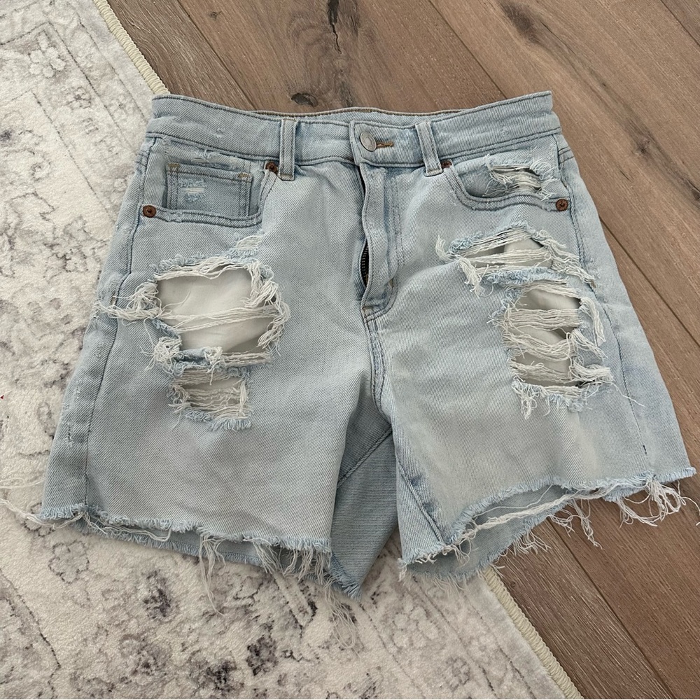AMERICAN EAGLE OUTFITTERS blue ripped jean stretch shorts Sz4